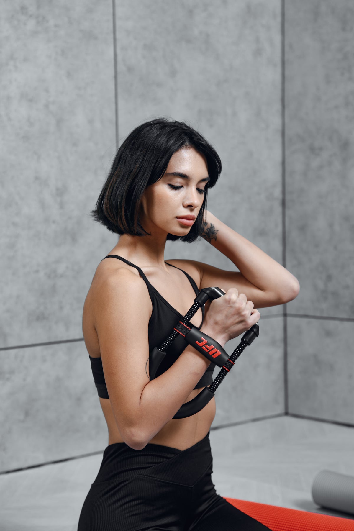 UHA-69163 Power Wrist