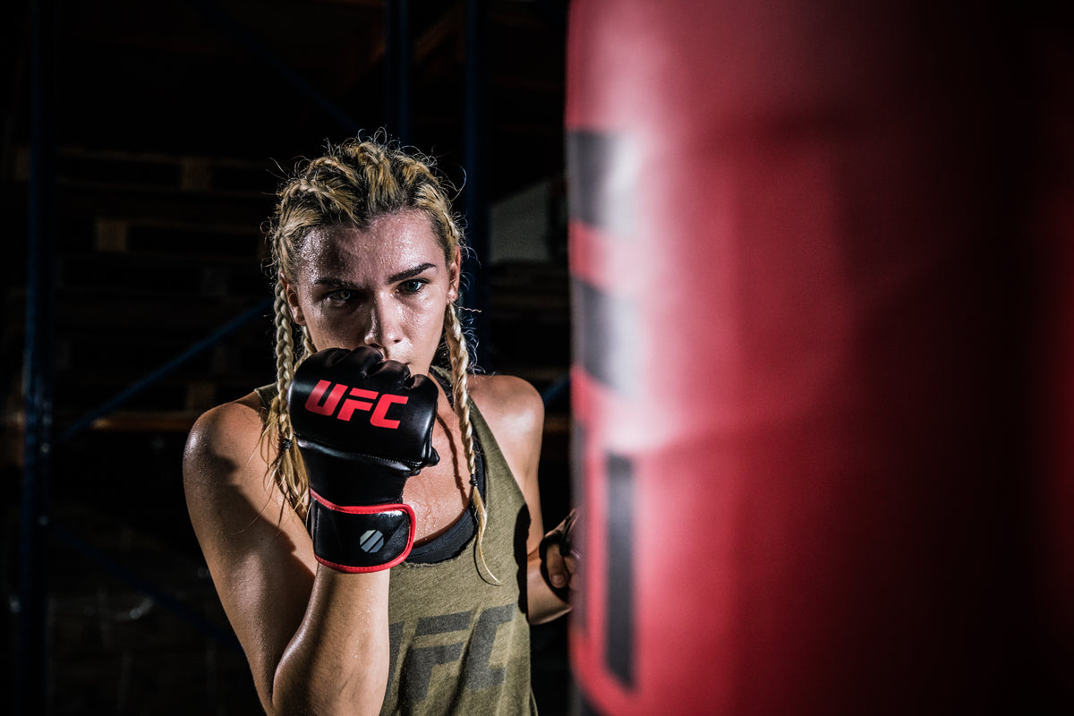 UHK-69250 6oz MMA Fitness Gloves