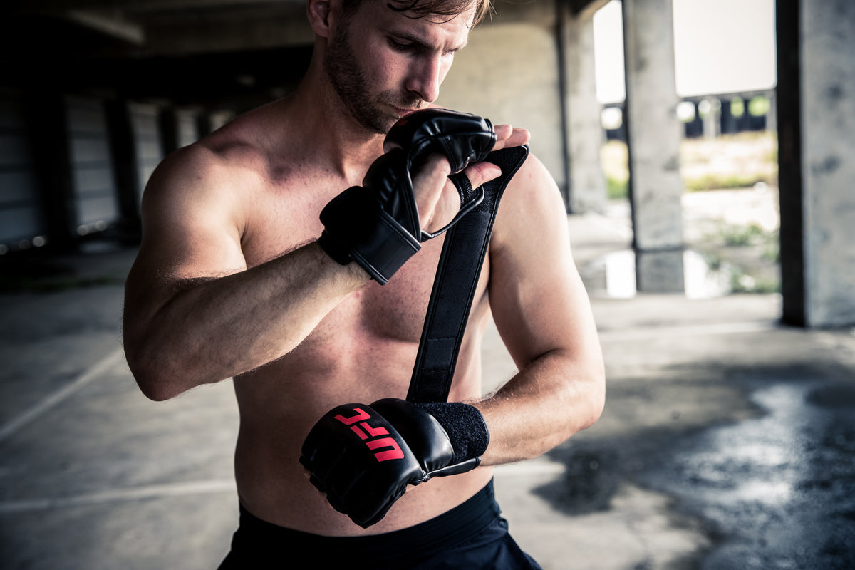 UHK-69153 7oz MMA Grappling Gloves