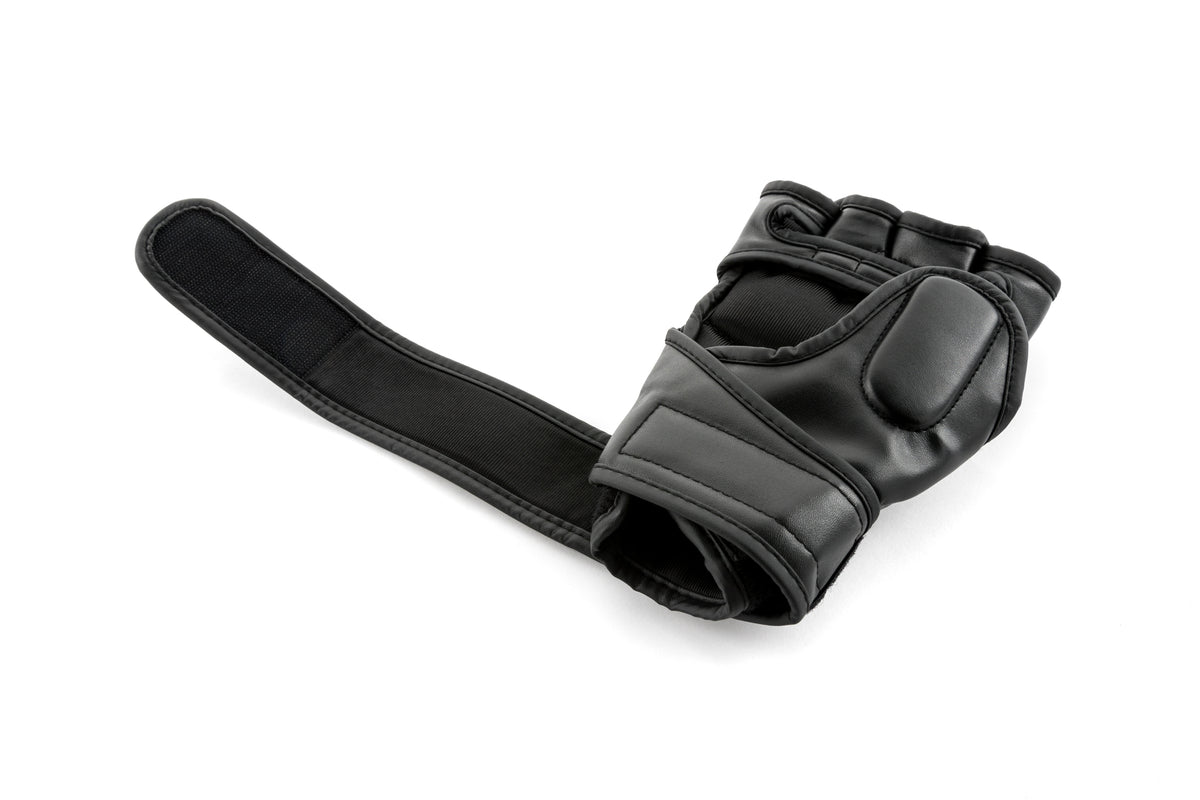 UHK-69153 7oz MMA Grappling Gloves