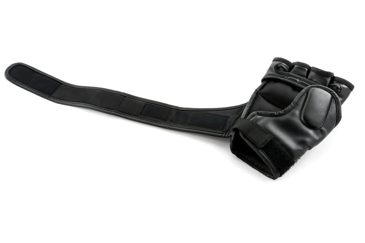 UHK-69153 7oz MMA Grappling Gloves