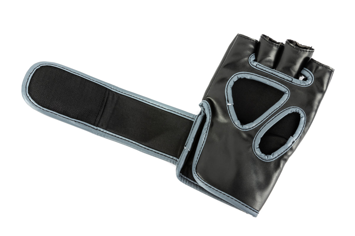 UHK-82515 Core MMA Gloves