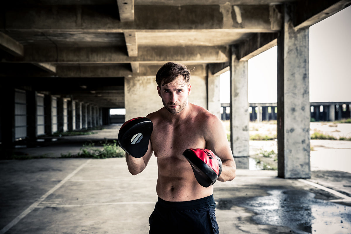 UHK-69754 Curved Focus Mitts