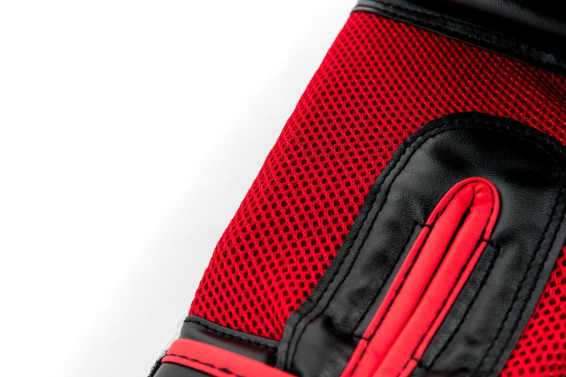 UHK-75124 Vanquish Training Gloves