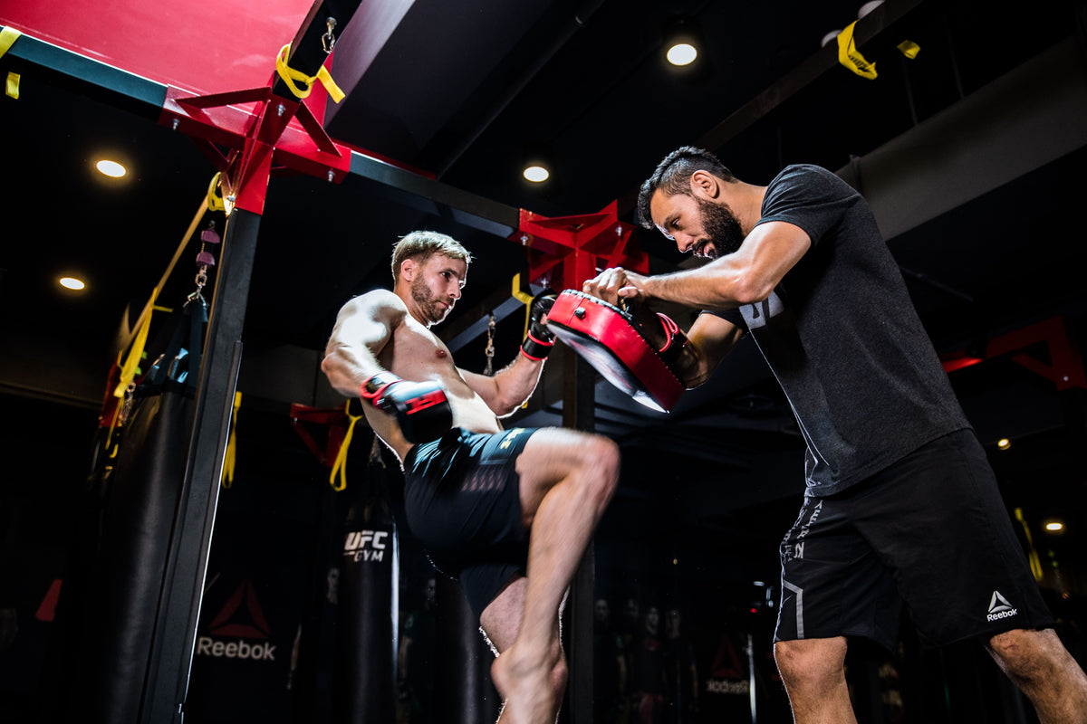 UHK-69755 Muay Thai Pad