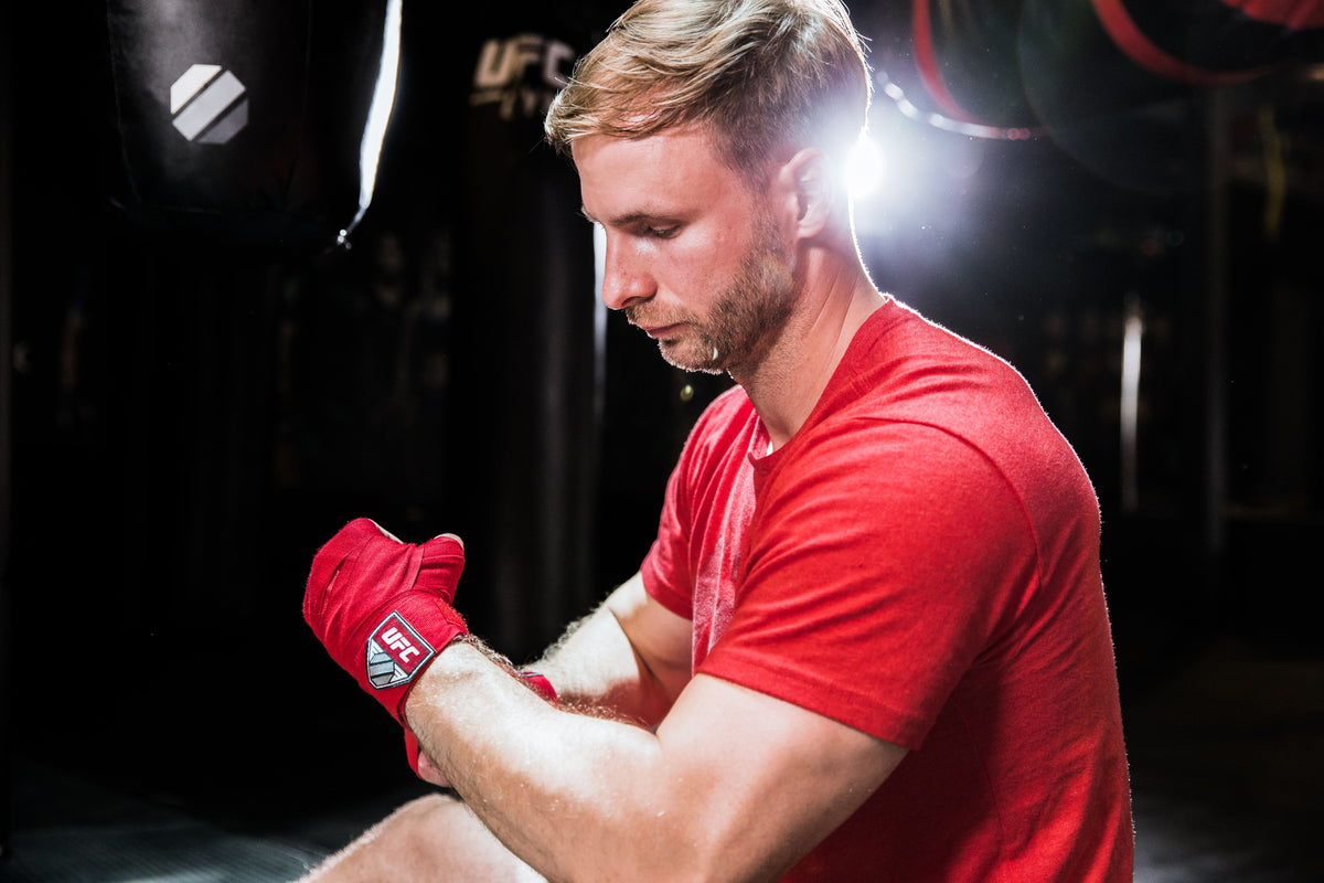 UHK-69760 180&quot; Contender Hand Wraps