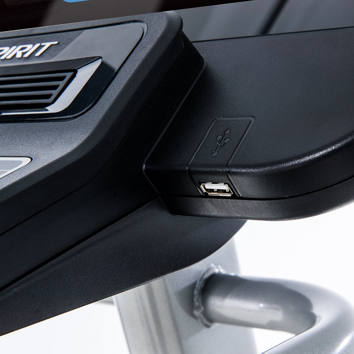 Spirit Fitness Elliptical CE800ENT